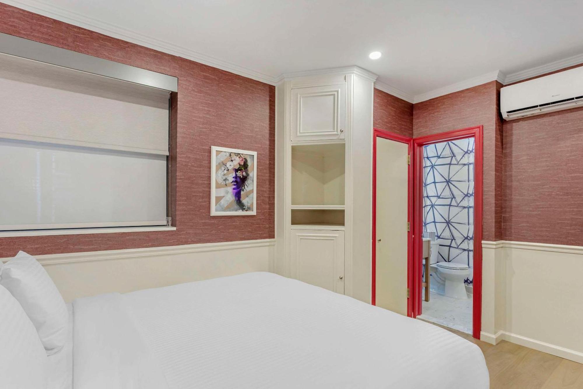 The Mayfair Hotel Times Square, Ascend Hotel Collection New York Exterior photo