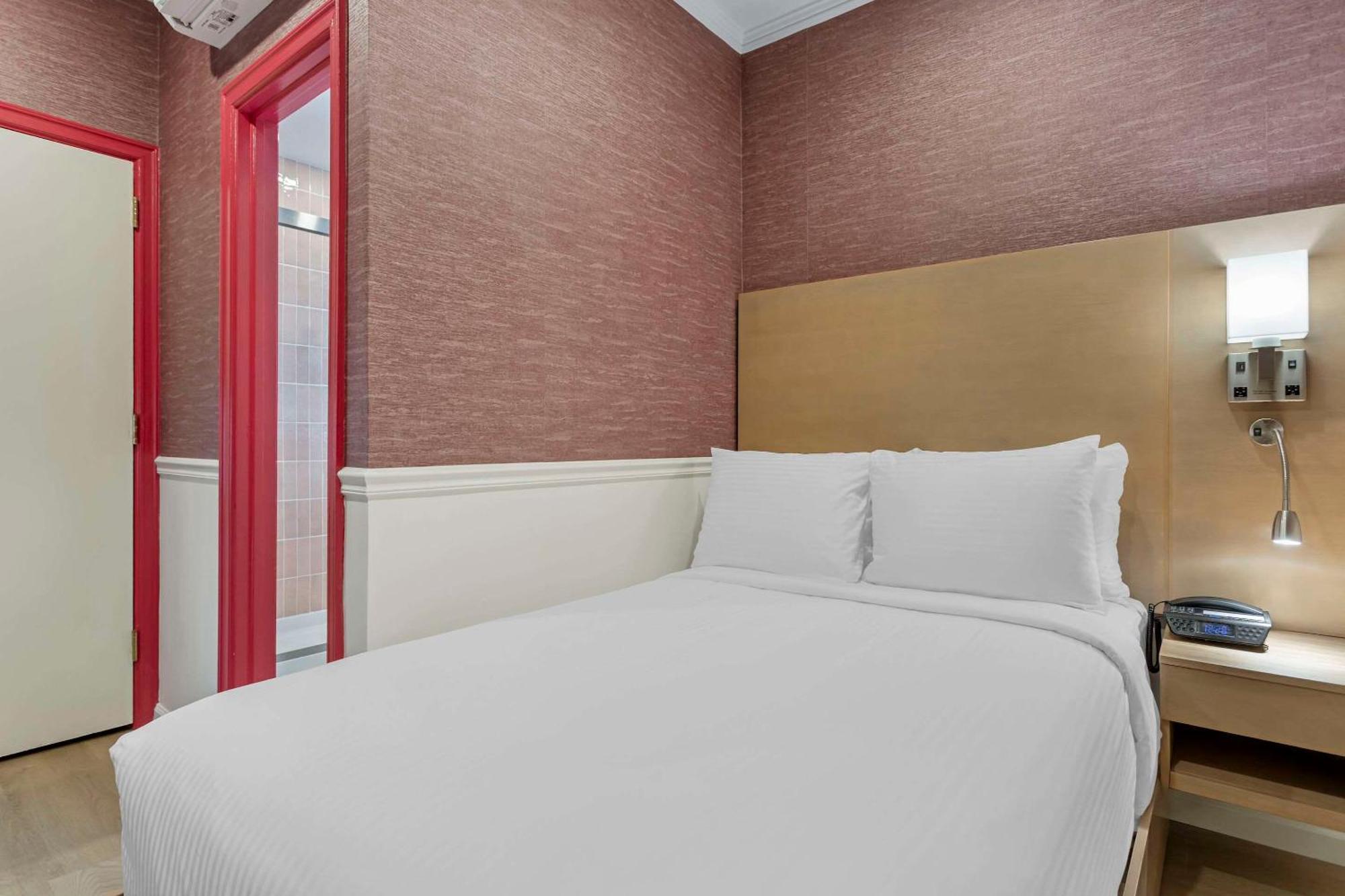 The Mayfair Hotel Times Square, Ascend Hotel Collection New York Exterior photo
